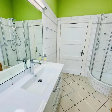 Diana/perle روستوك